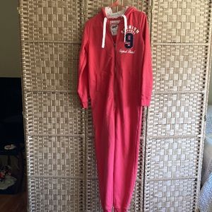 NWOT Coral Jumper #S w/hoodie Premium apparel by Esmara. Never worn just washed.